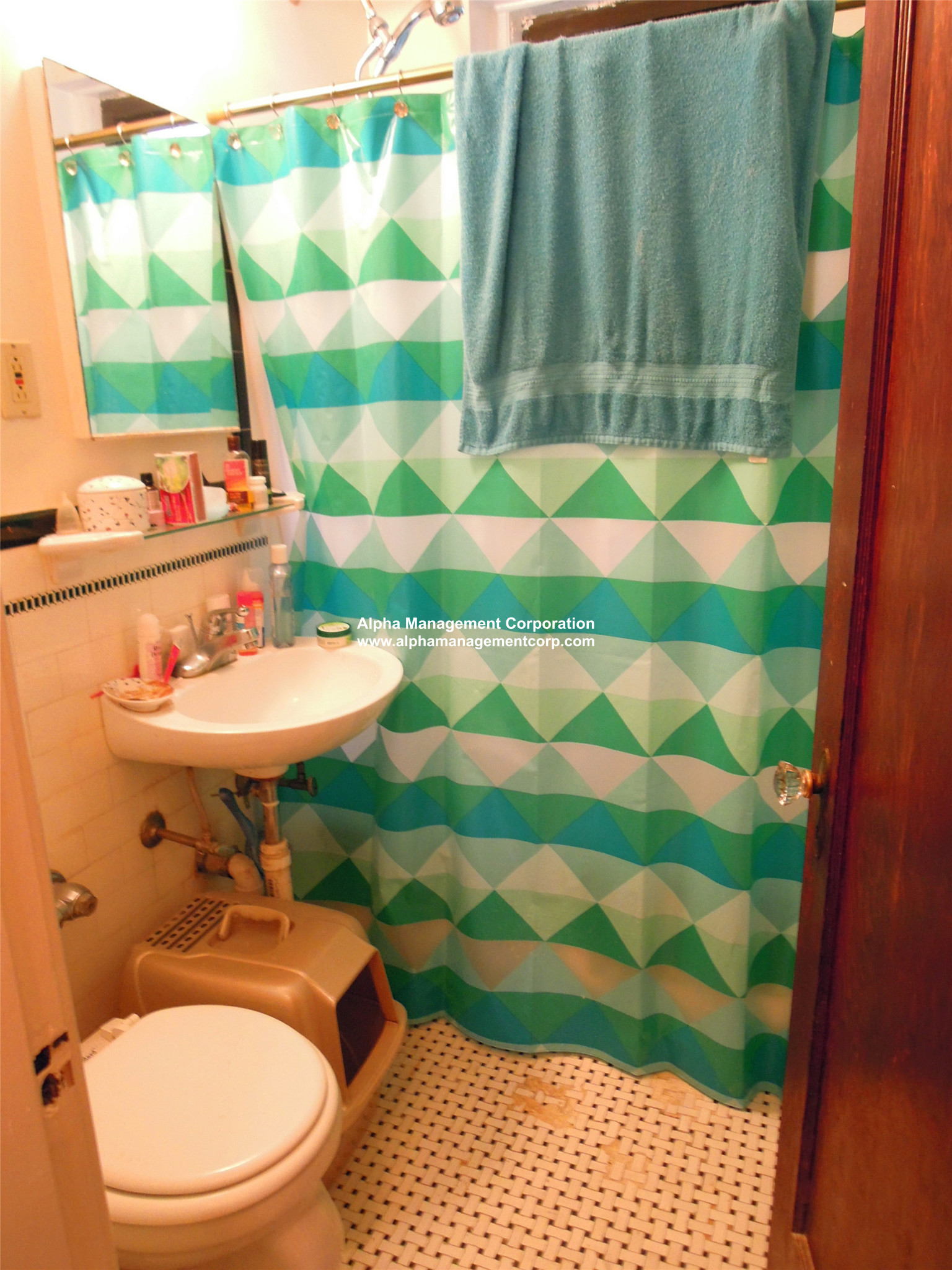 349 Pleasant St, Malden