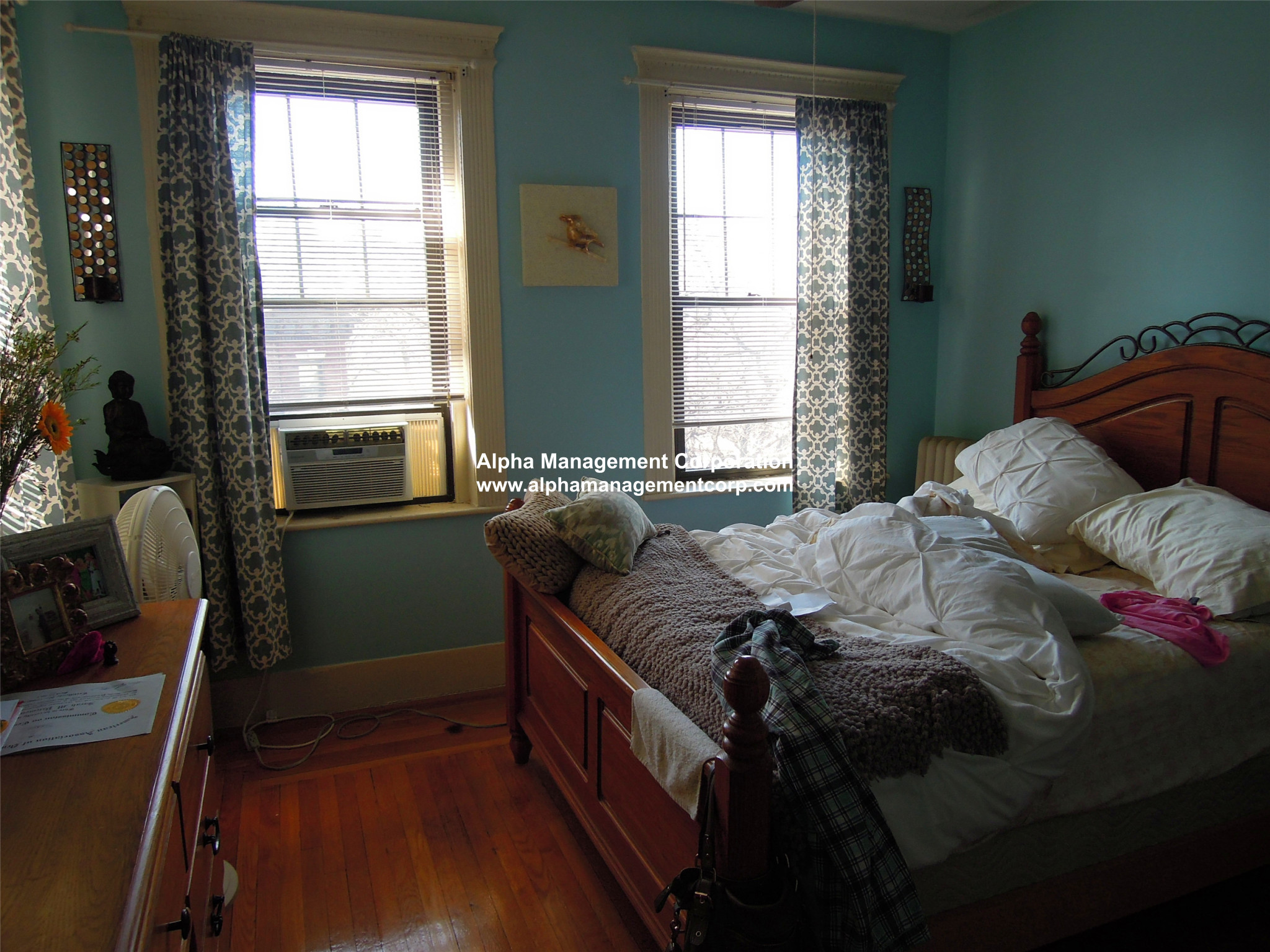 3 bed, 1 bath apartment for rent at 1412 Commonwealth Ave Unit 16, Brighton — photo 9 of 11