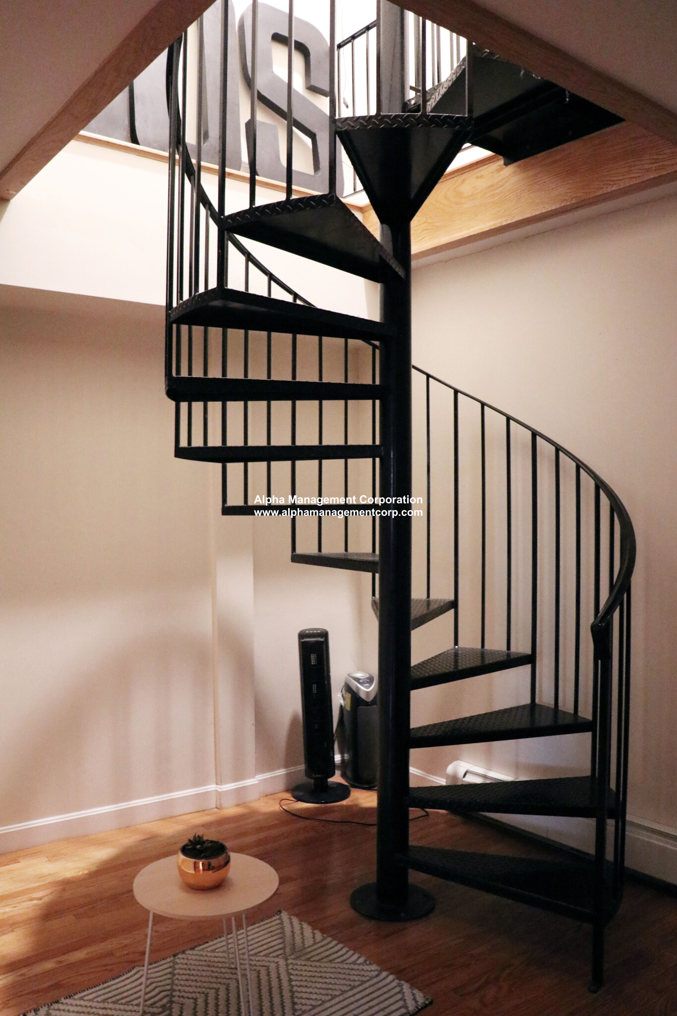 3 bed, 2 bath apartment for rent at 18 Euston St Unit 2, Brookline — photo 6 of 7