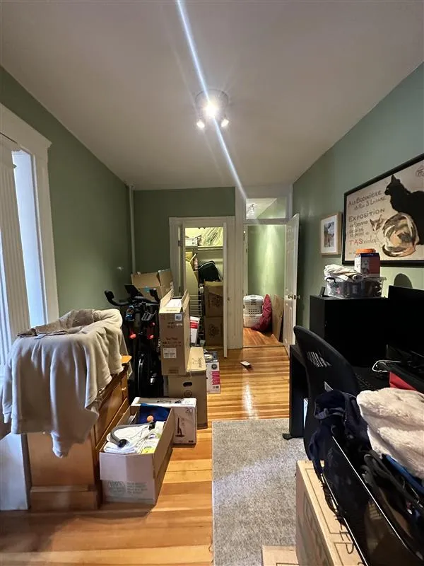 111 Woodstock St, West Somerville