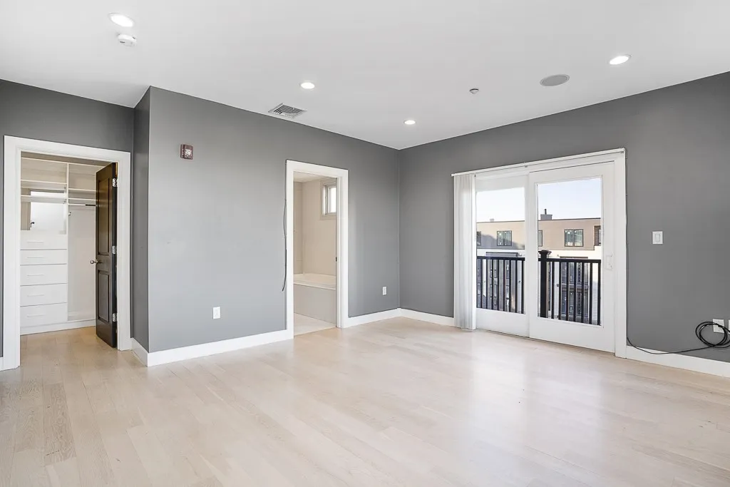 45 Vinton St, South Boston