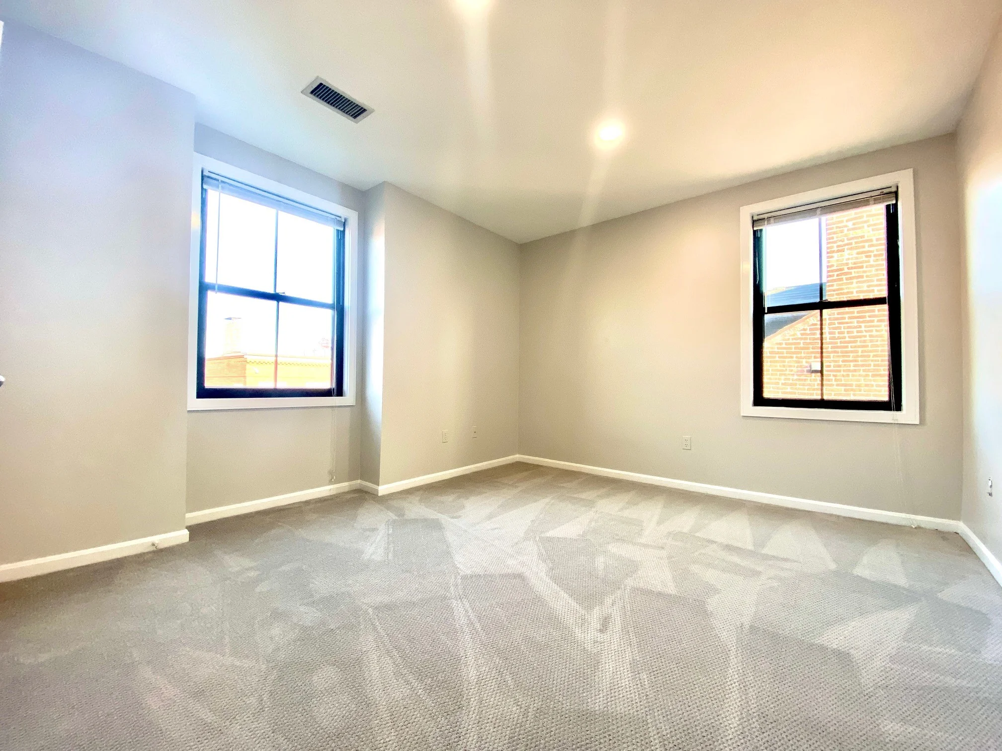 151 West Brookline St, Shawmut