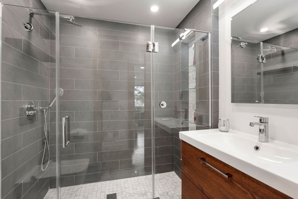 38 Ranger Rd, Natick