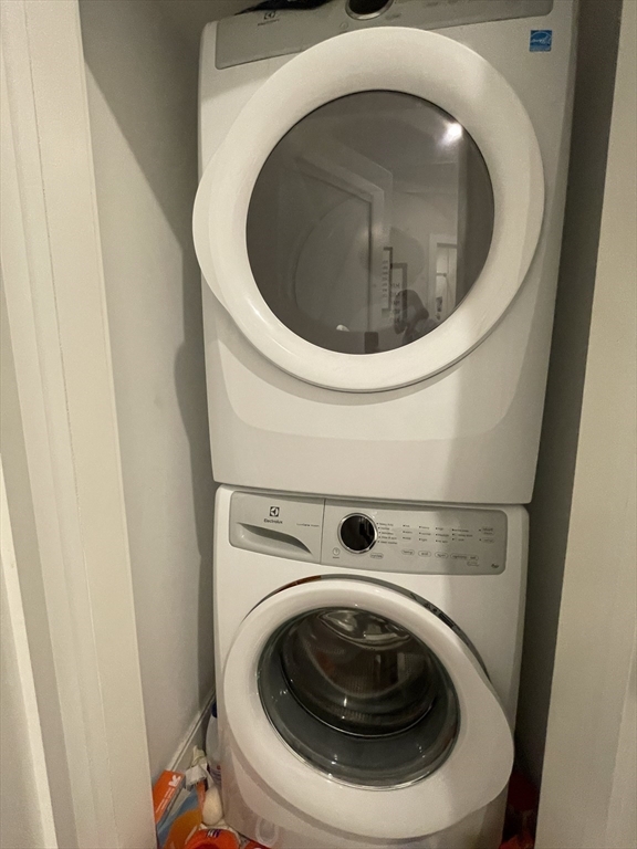 9 Mansfield St, Allston