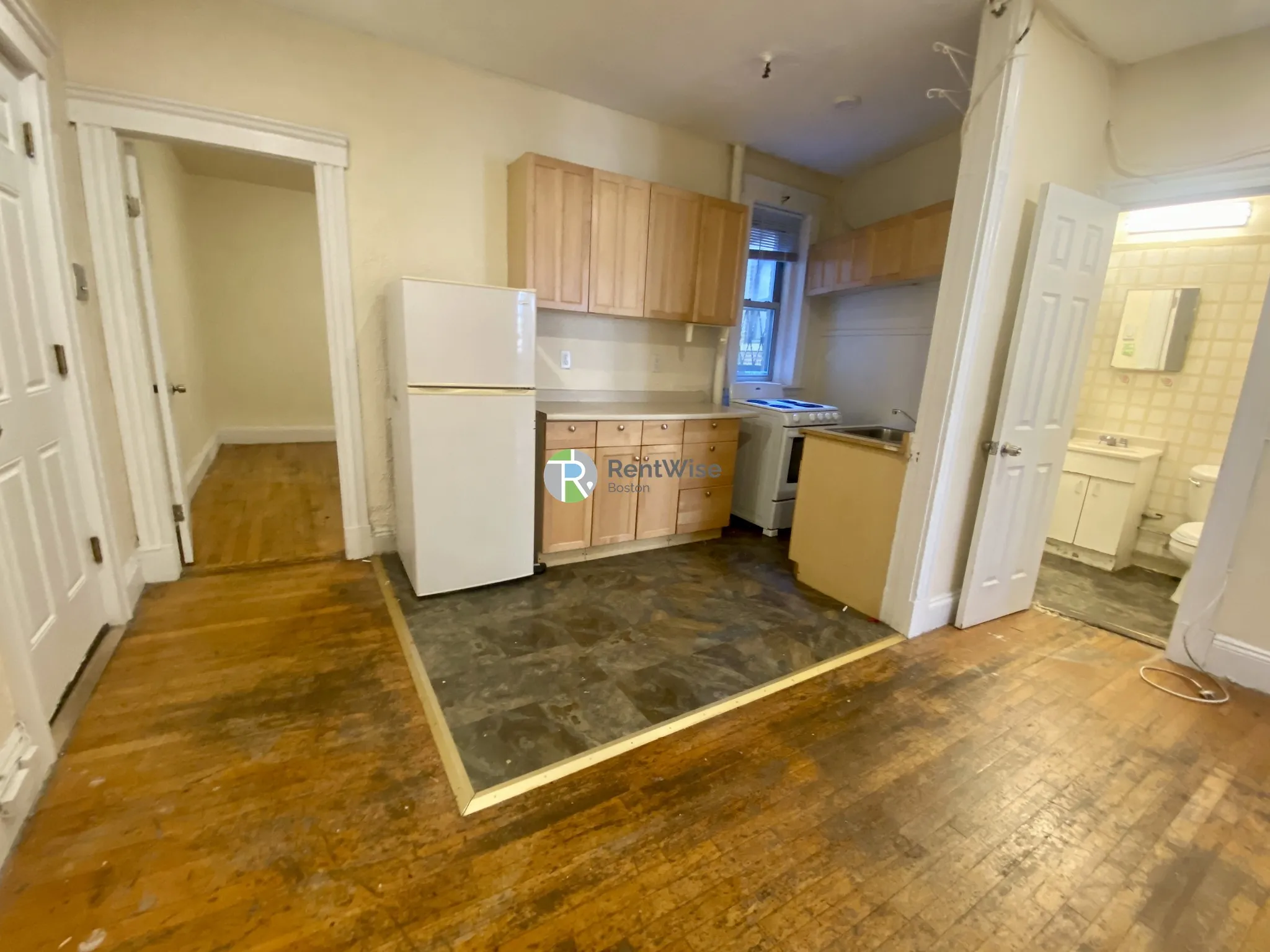 55 Park Dr, Fenway