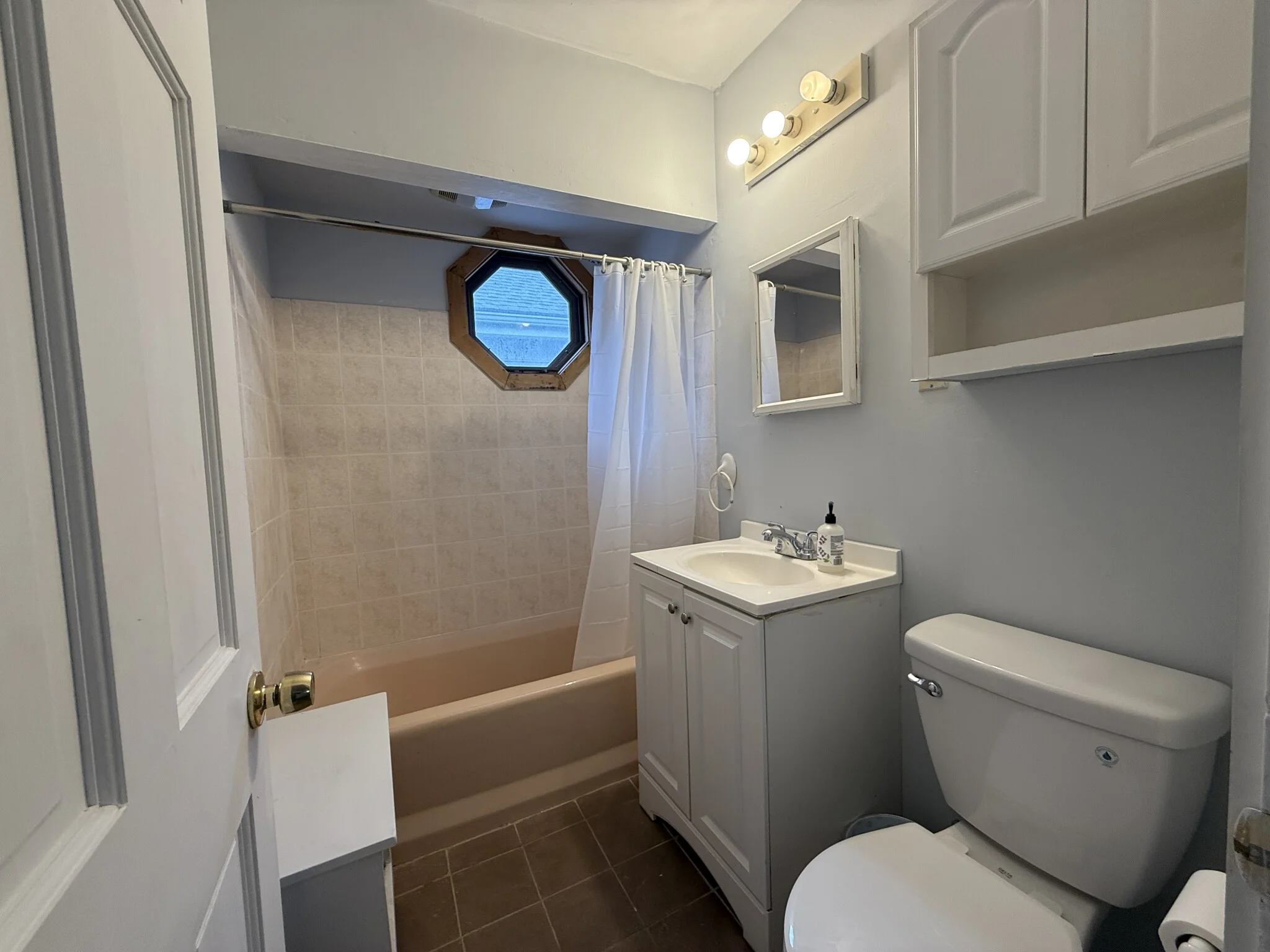 527 Gallivan Blvd, Dorchester