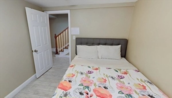 338 Western Ave, Riverside