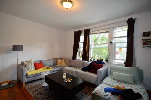 1615 Commonwealth Ave, Brighton