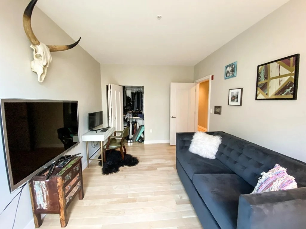 323 Boylston, Boylston Street