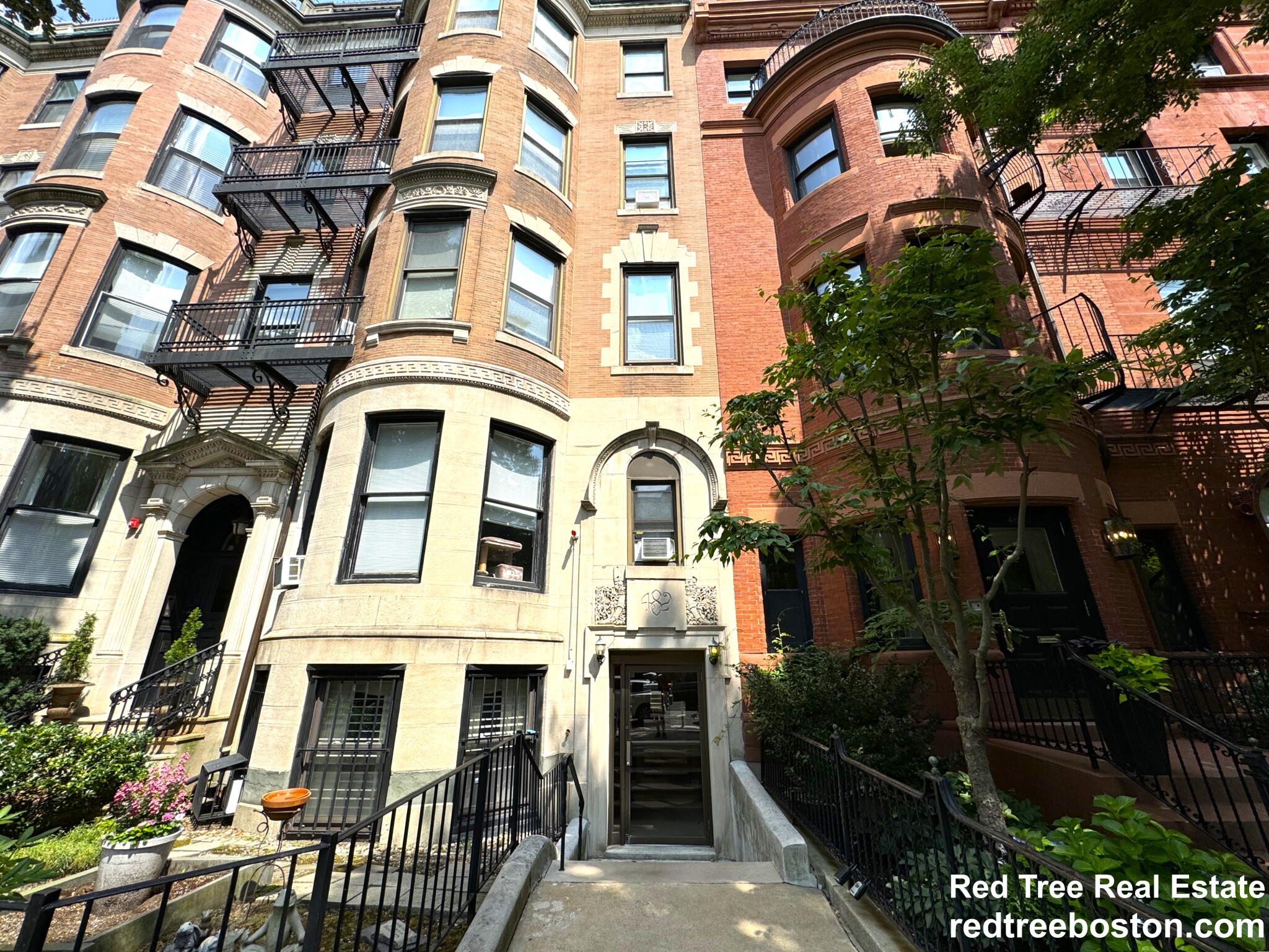 482 Beacon St, Back Bay