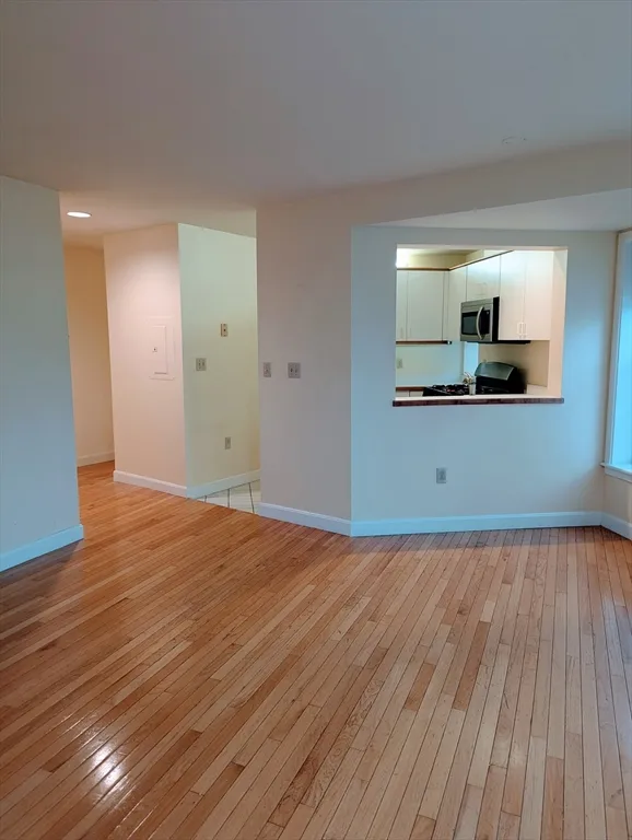 2 Chestnut, Cambridgeport