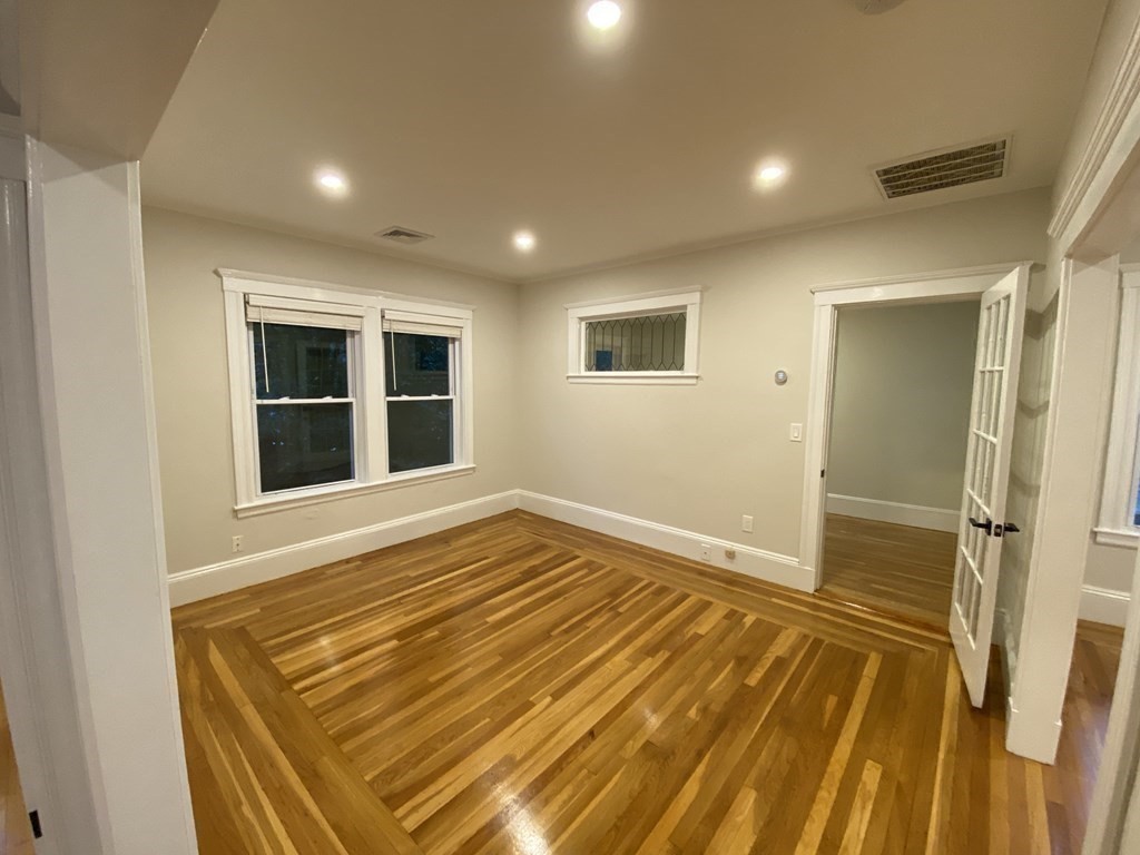 26 Playstead Rd, Newton Corner