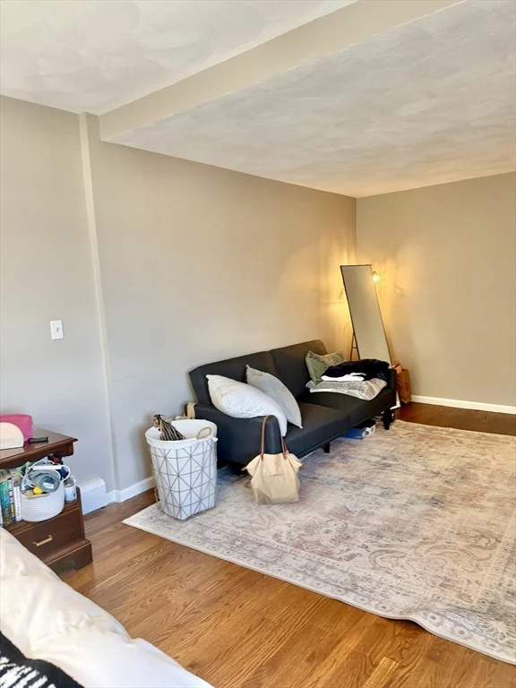 1440 Columbia Rd, South Boston