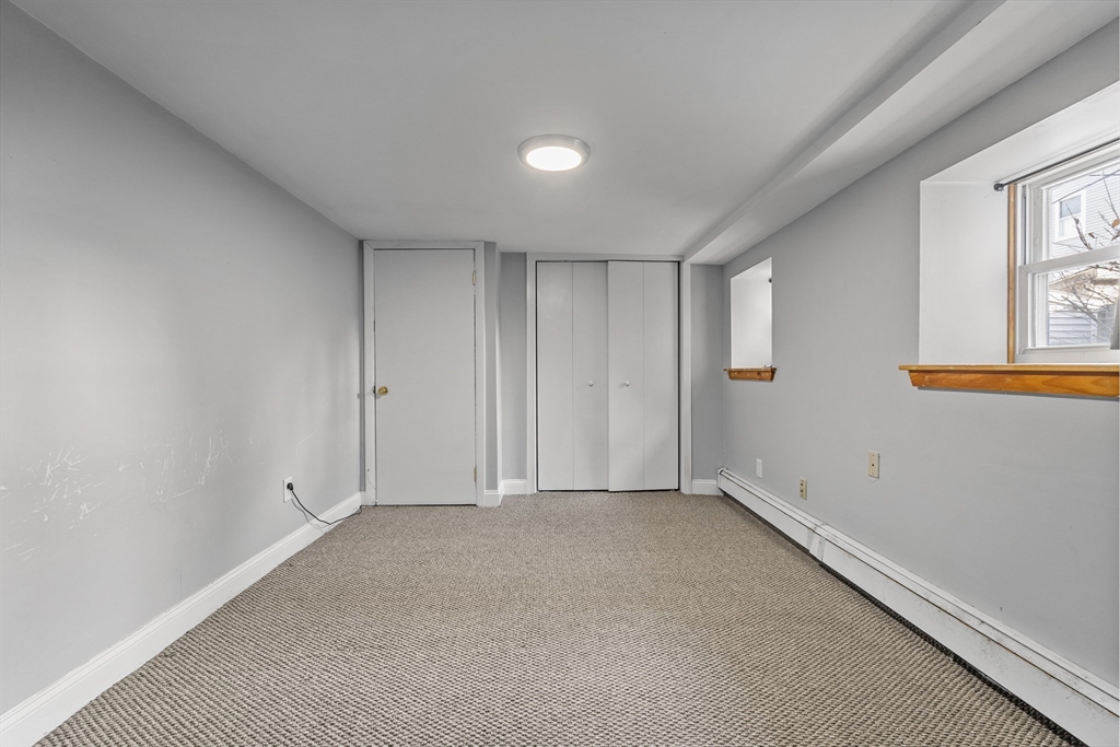 110 W 3rd St, South Boston