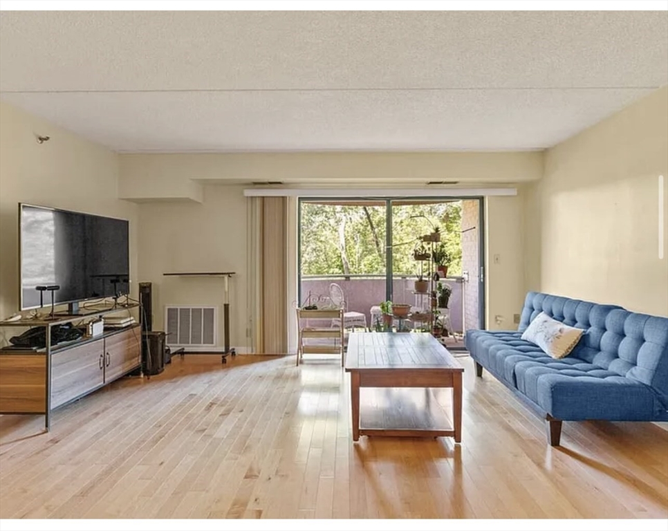 2500 Mystic Valley Pkwy, Medford