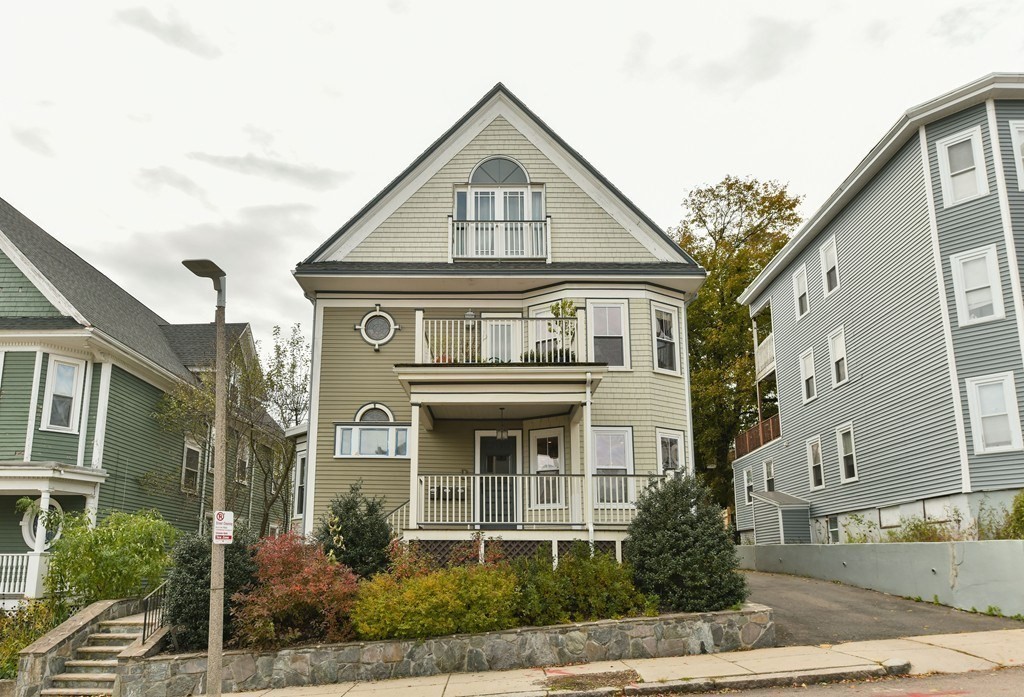 62 Sawyer Ave, Dorchester