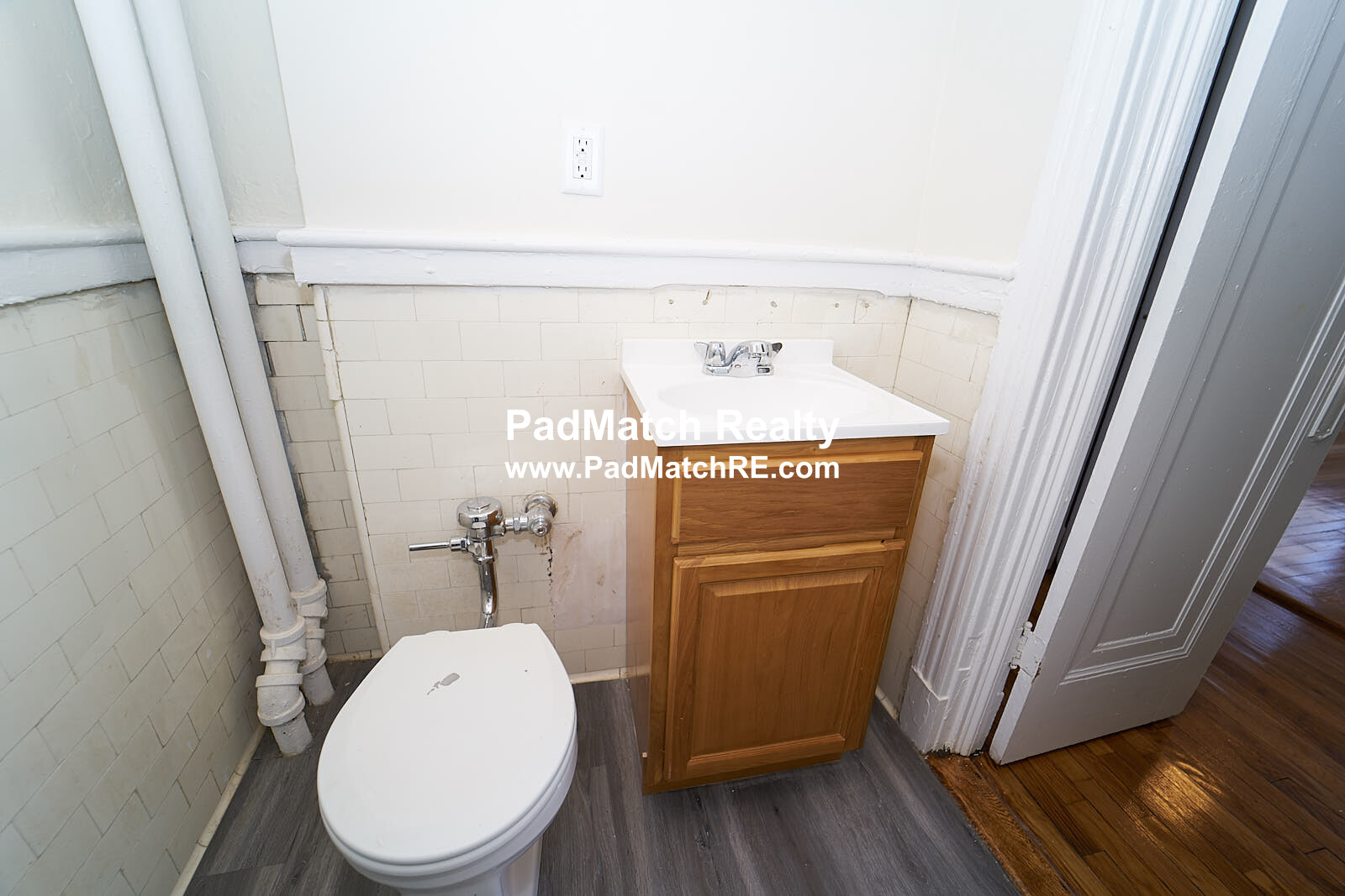 1185 Boylston St, Fenway