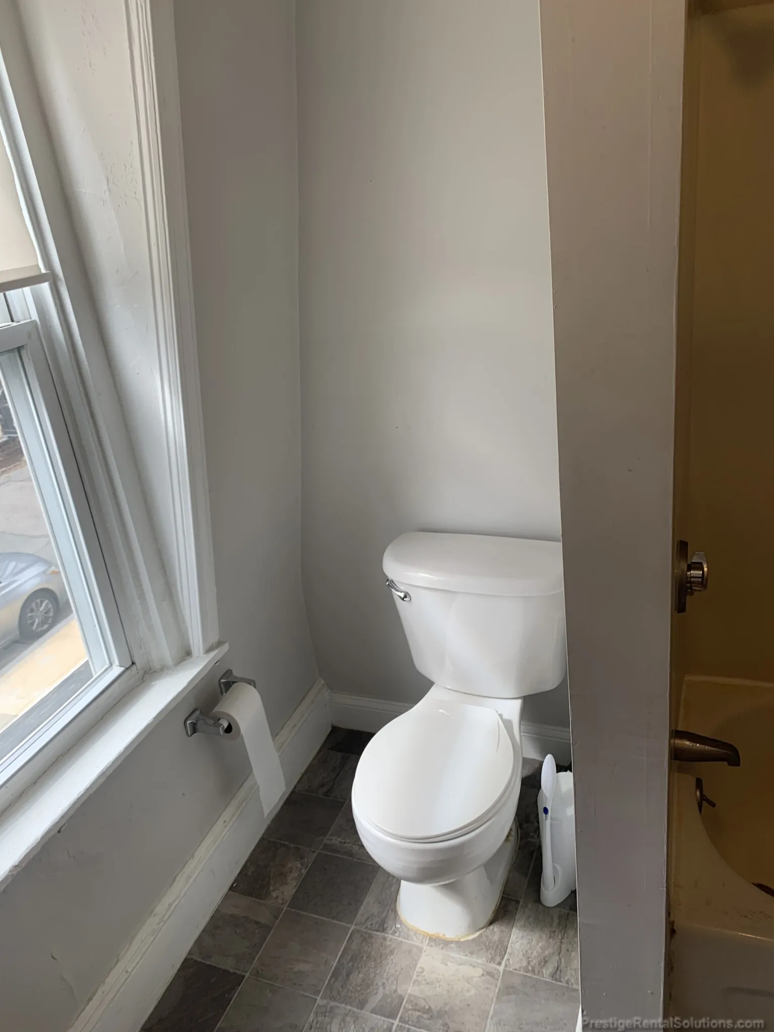 172 Bigelow St, Oak Square