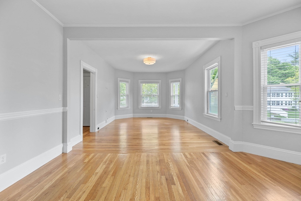 228 Langley Rd, Newton Center