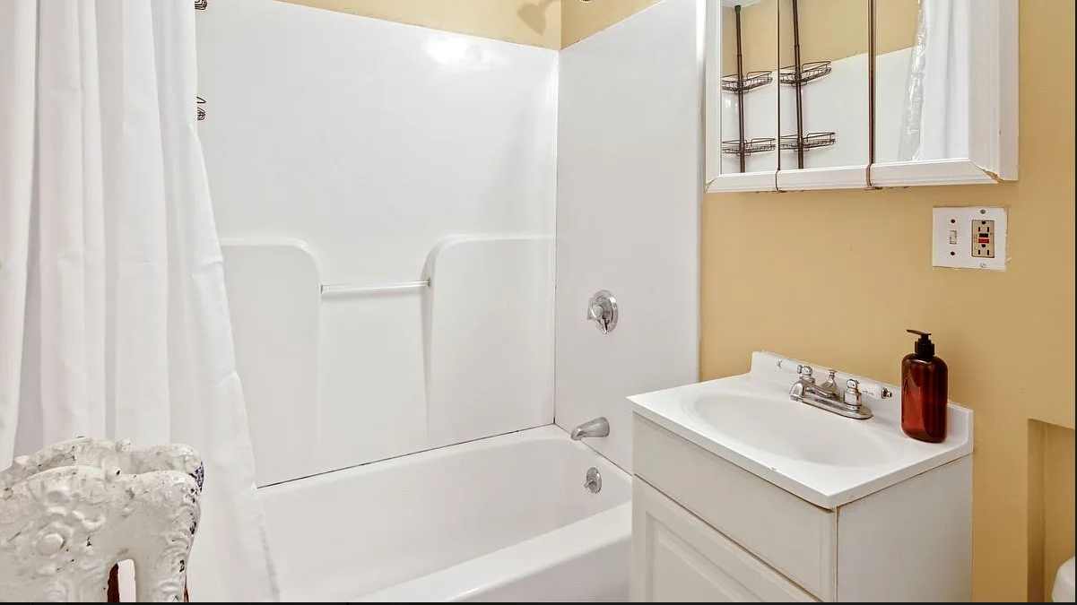 4 Haskell St, Allston