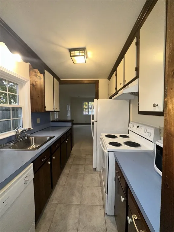 206 R Mill St, Randolph