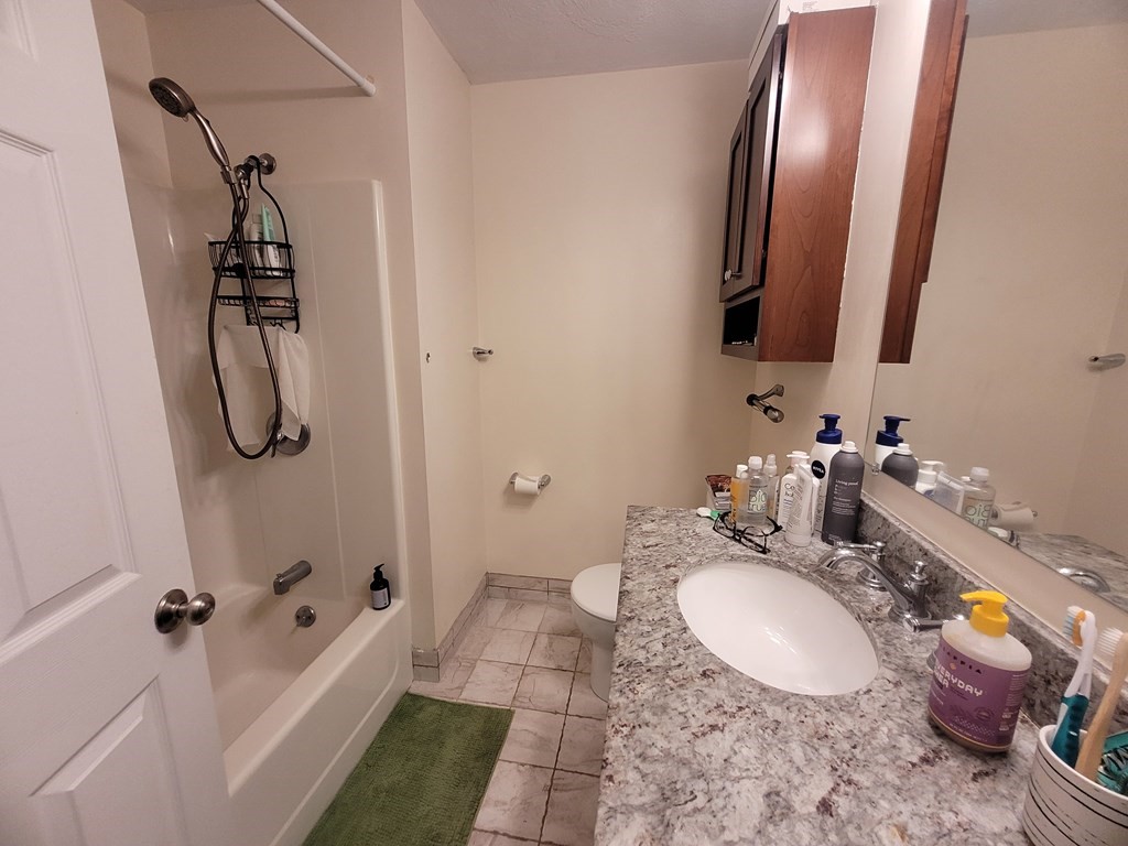 73 River St, Cambridgeport