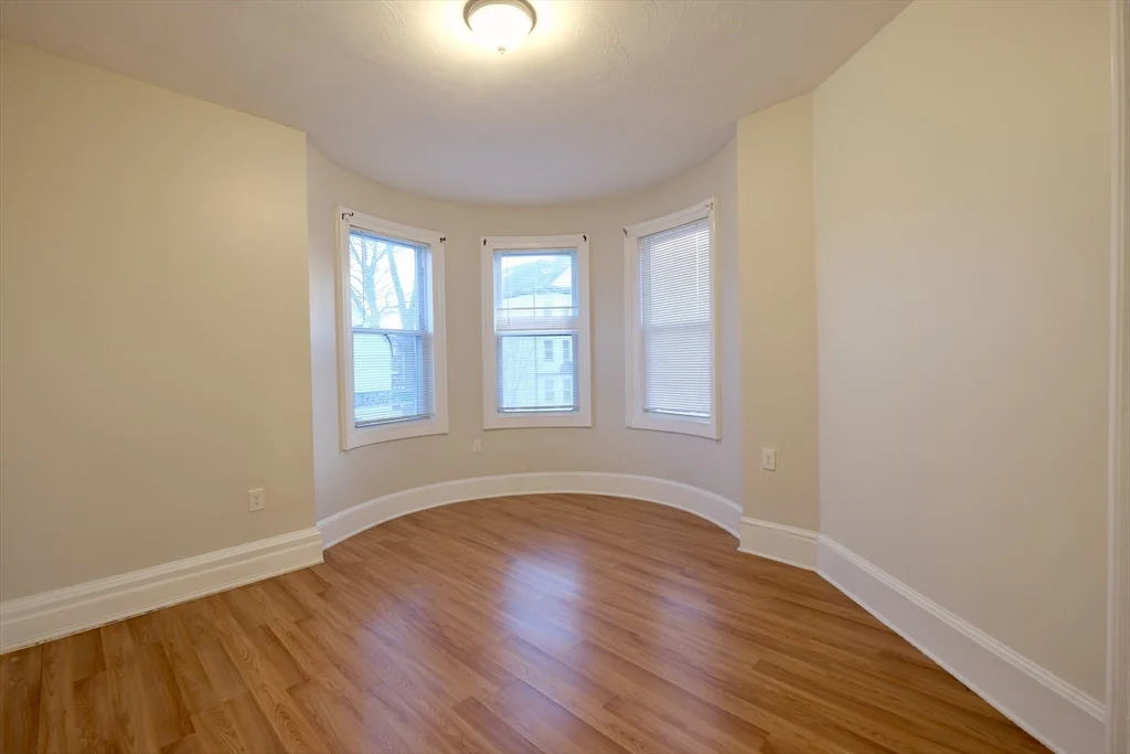 333 Centre, Jamaica Plain