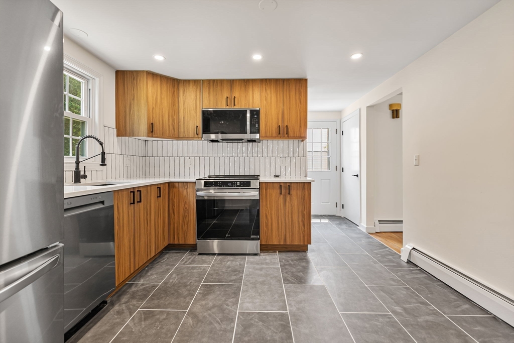 194 Glenellen Rd, West Roxbury