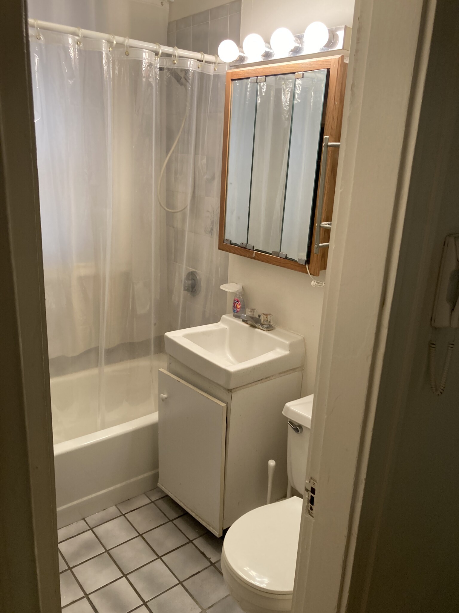 1673 Commonwealth Ave, Brighton