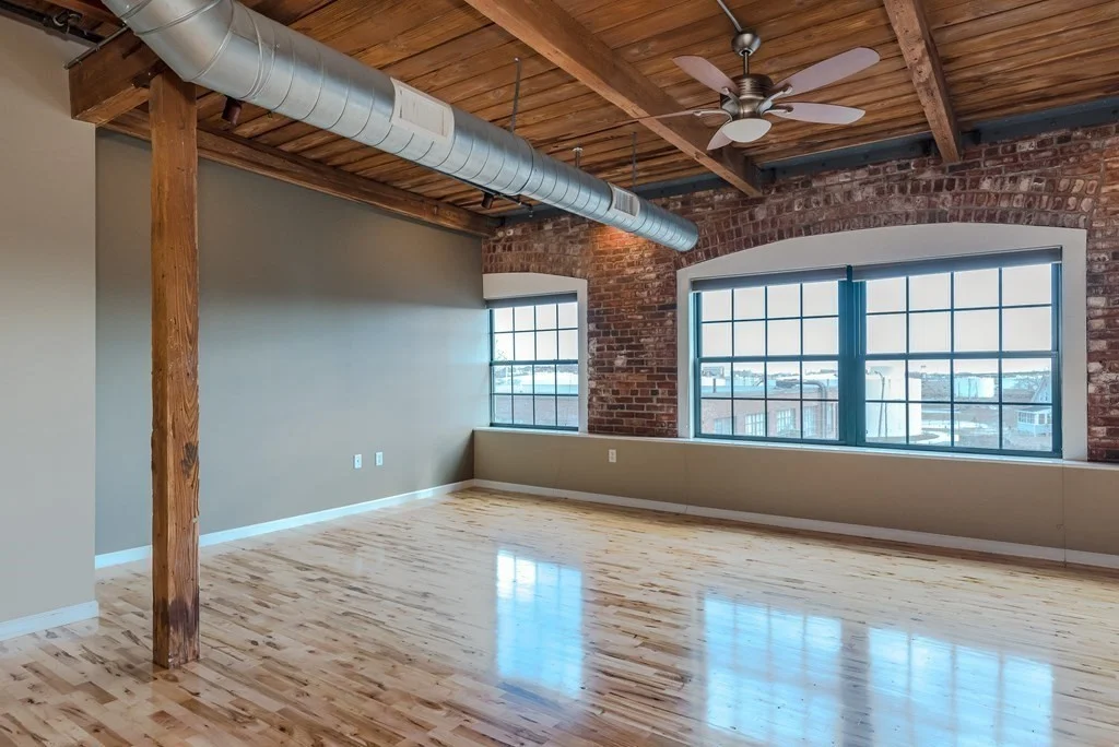 210 Broadway, Everett