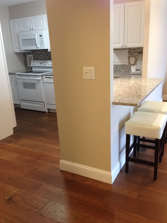 60 Longwood, Coolidge Corner