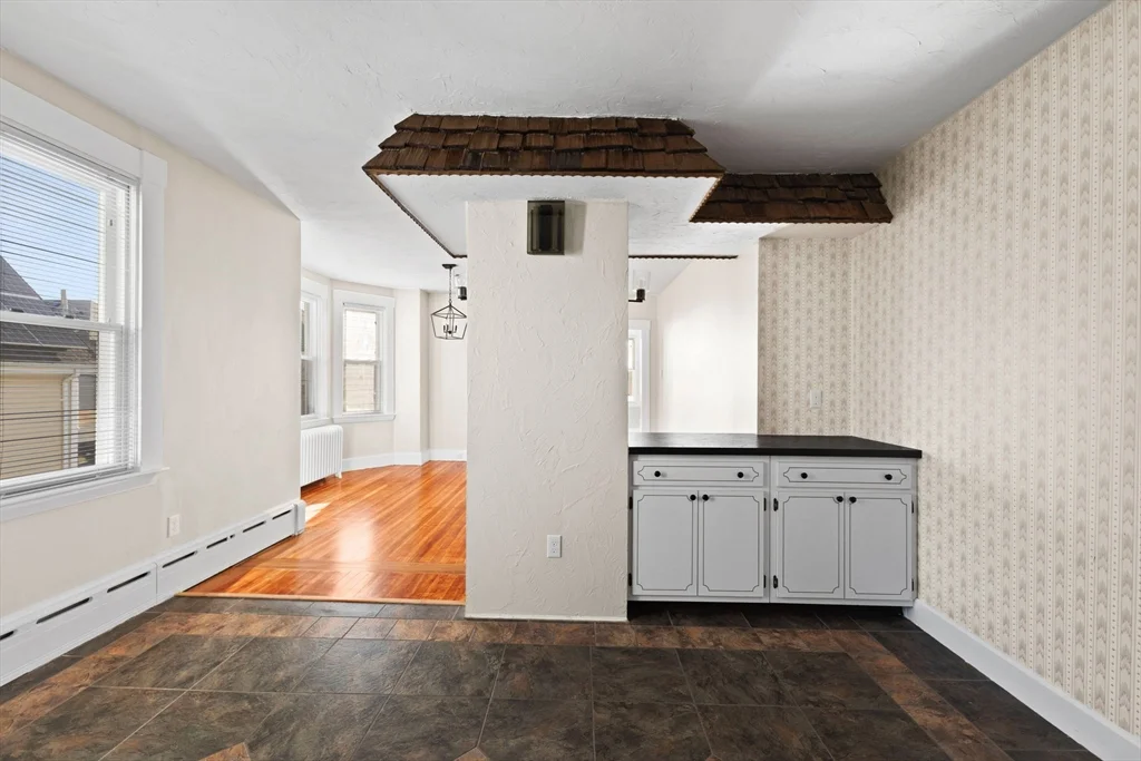 12 North St, Fairhaven