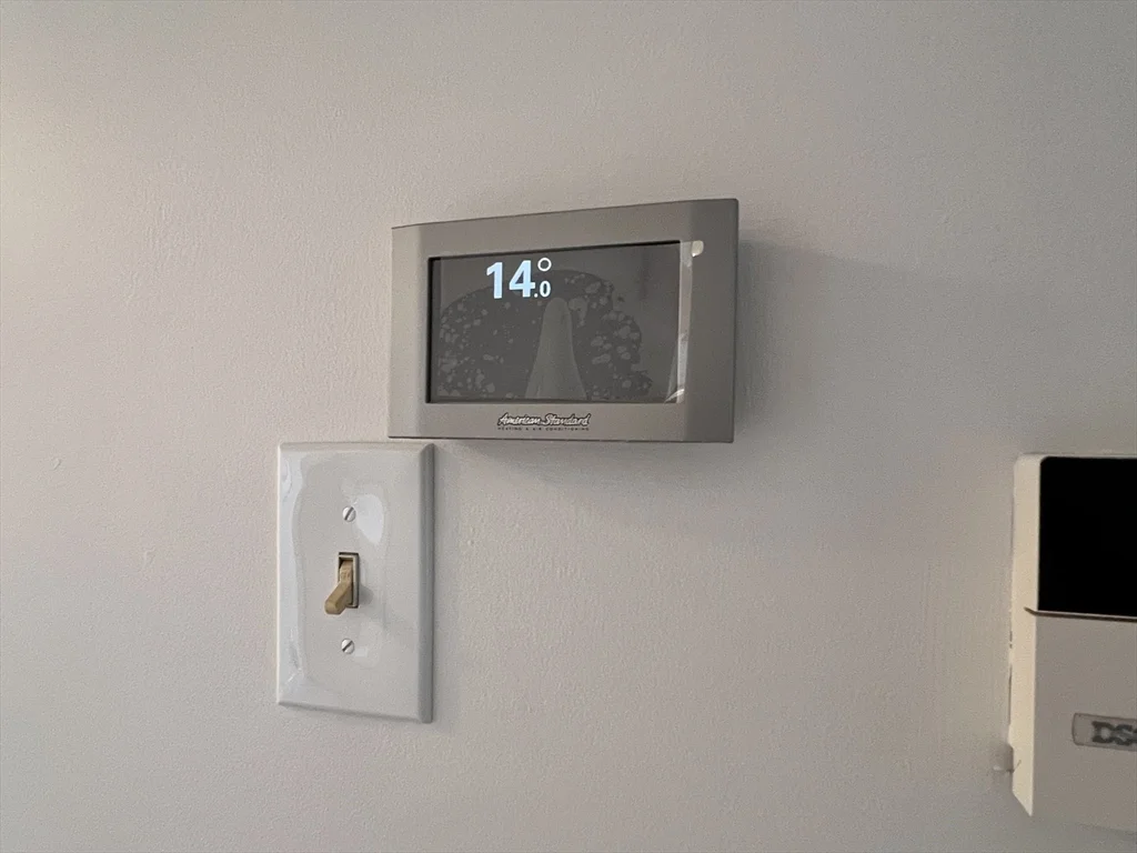 118 Wyoming Ave, Oak Grove