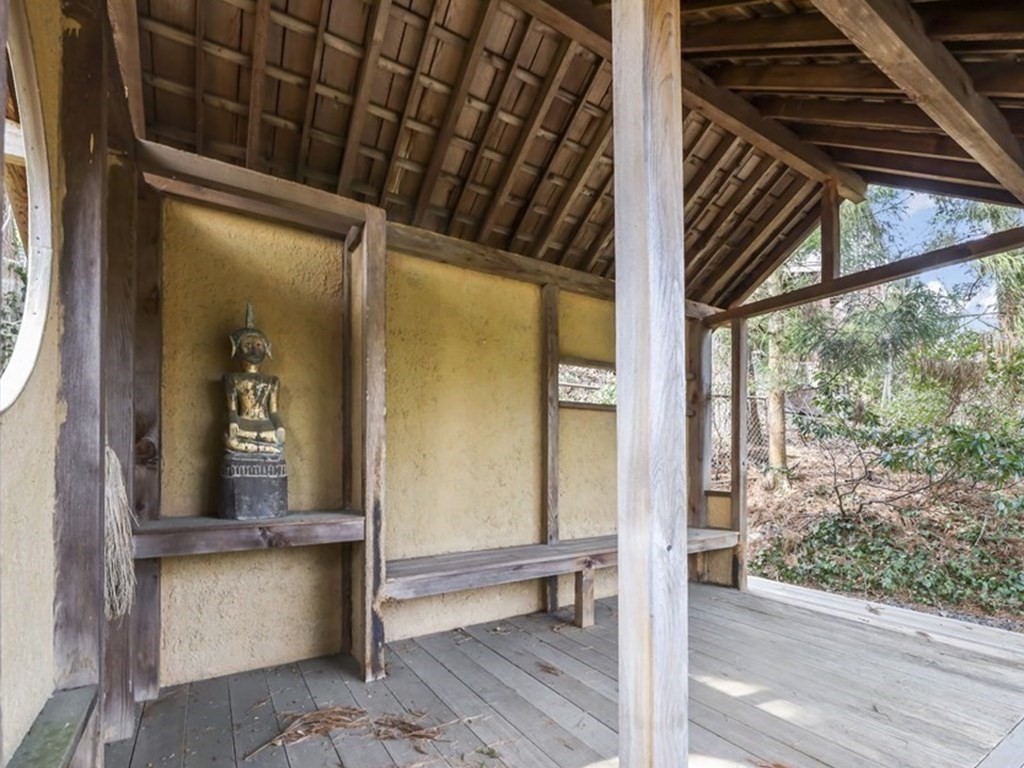 38 Cumberland Ave, Brookline