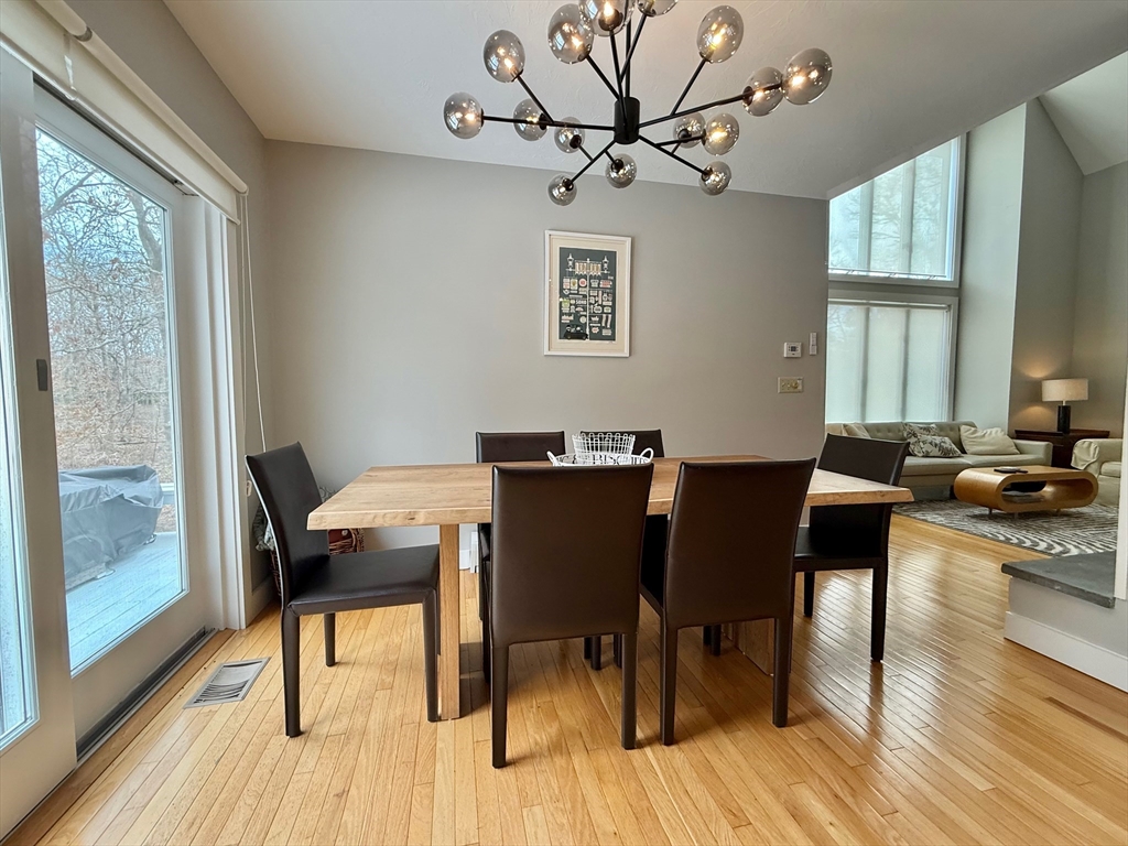 11 High Meadow, Oak Bluffs