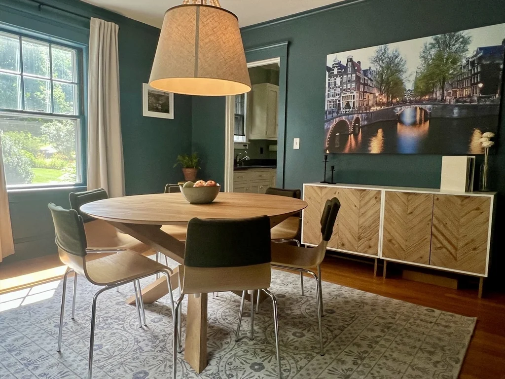 211 Forest St, Winchester