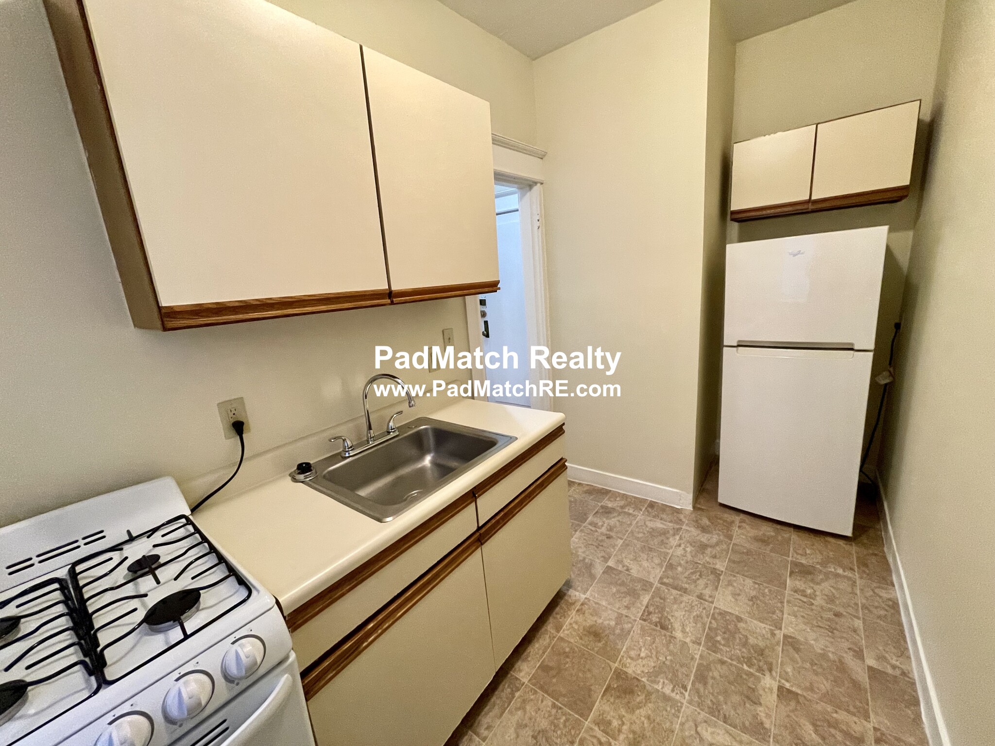 68 Woodstock Ave, Brighton