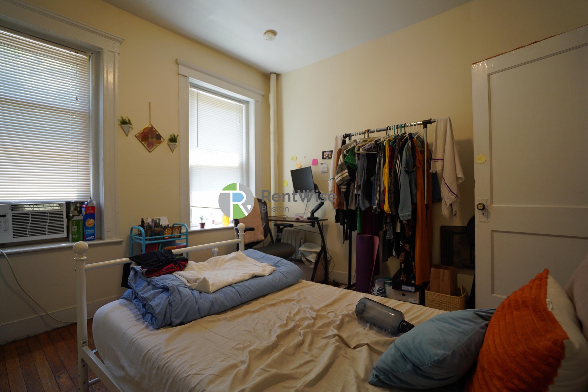 25 Queensberry St, Fenway