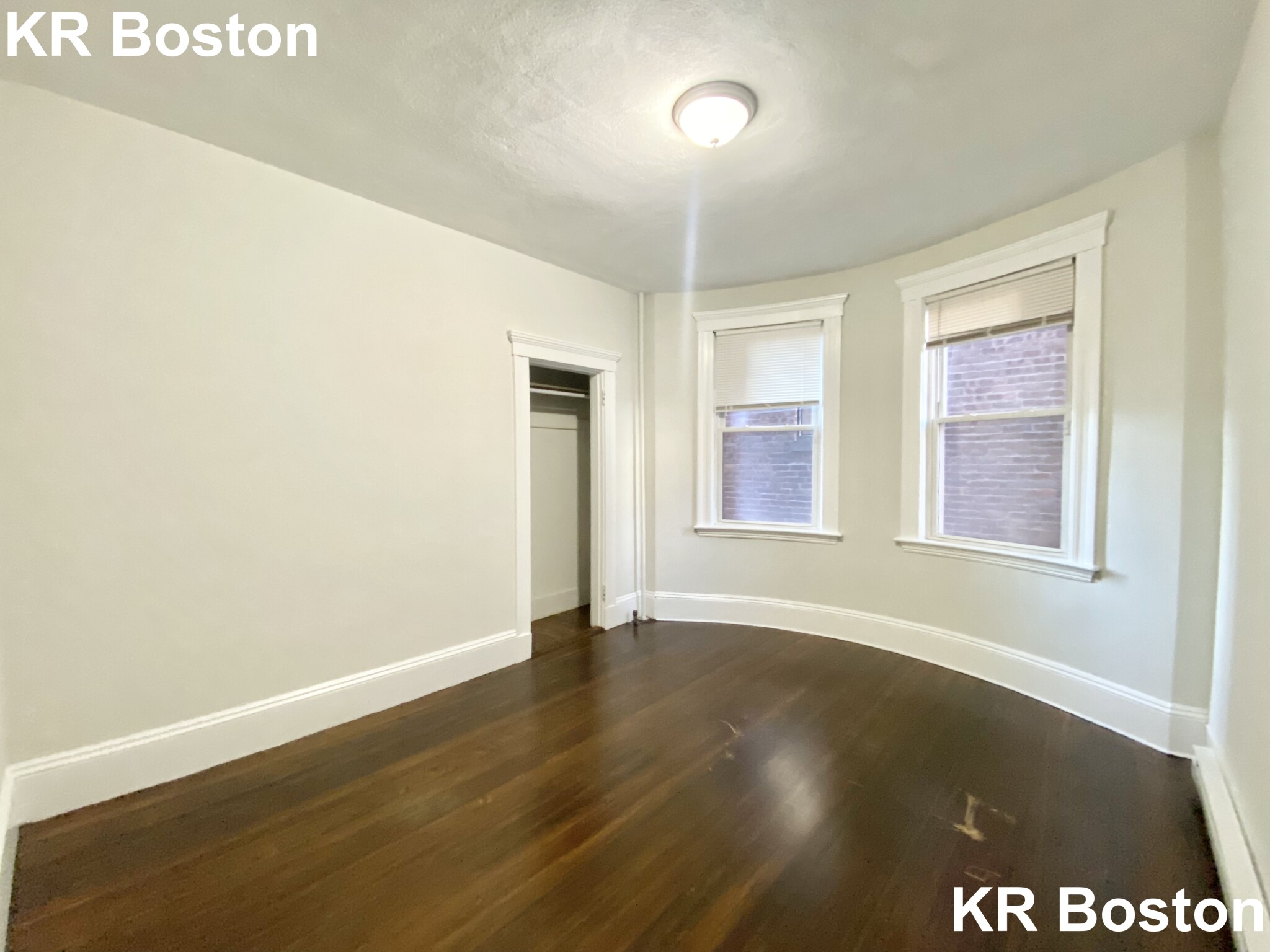 3.5 bed, 1 bath apartment for rent at 34 Orkney Rd Unit 1.., Brighton — photo 3 of 10