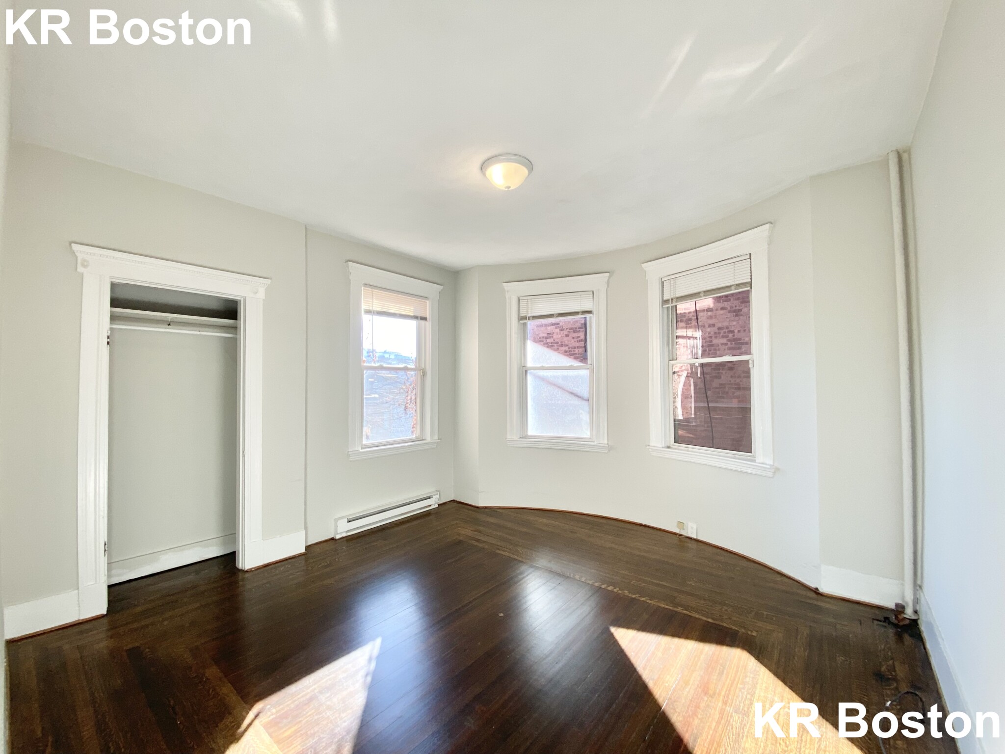 3.5 bed, 1 bath apartment for rent at 34 Orkney Rd Unit 1.., Brighton — photo 4 of 10