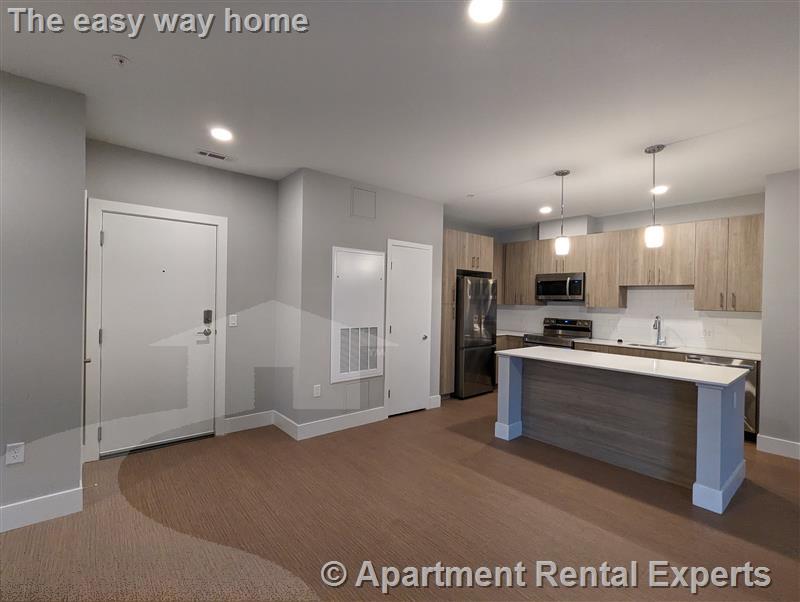 10 Inner Belt Rd, Union Square