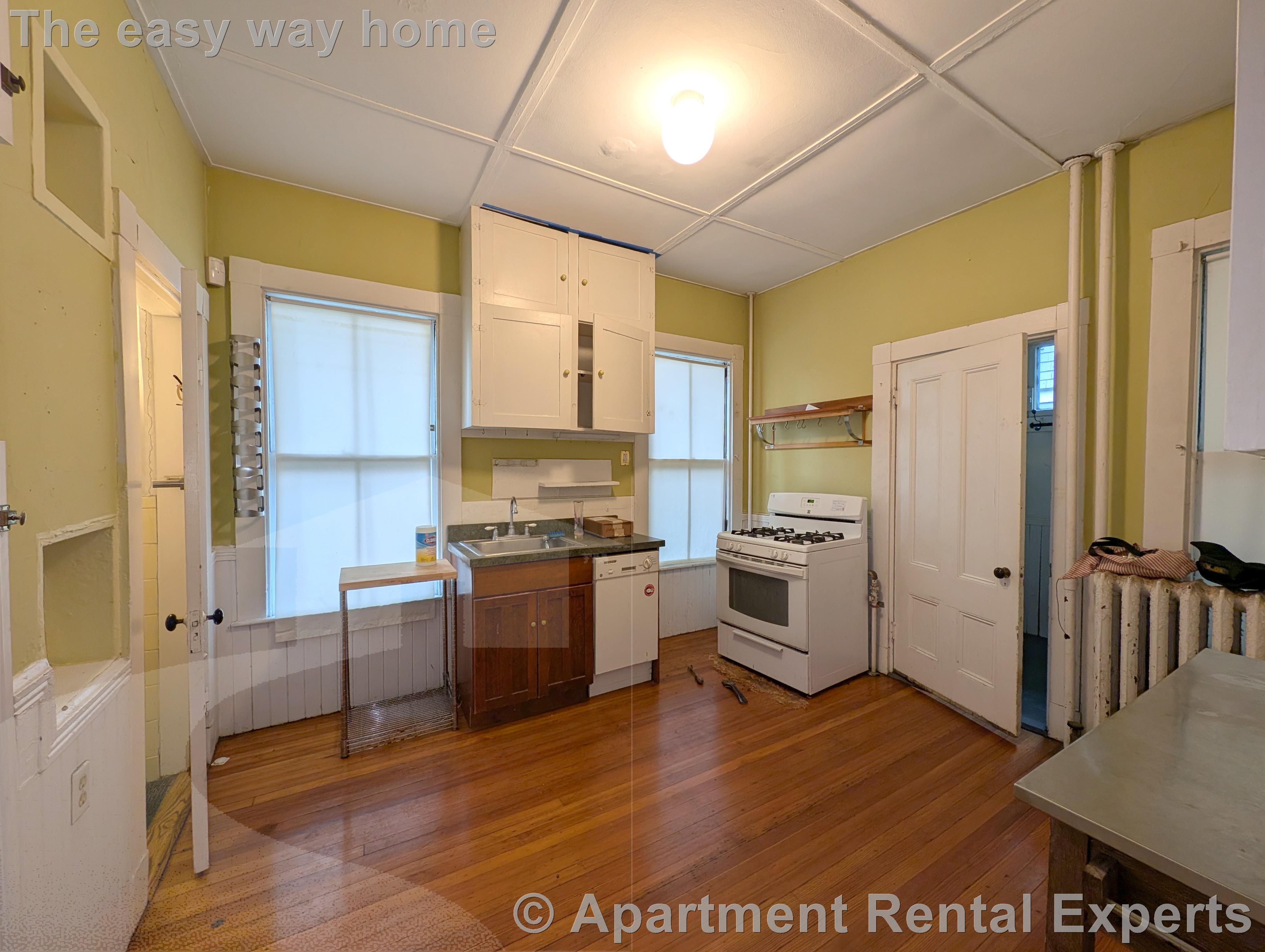 6 Hurlbut St, Porter Square