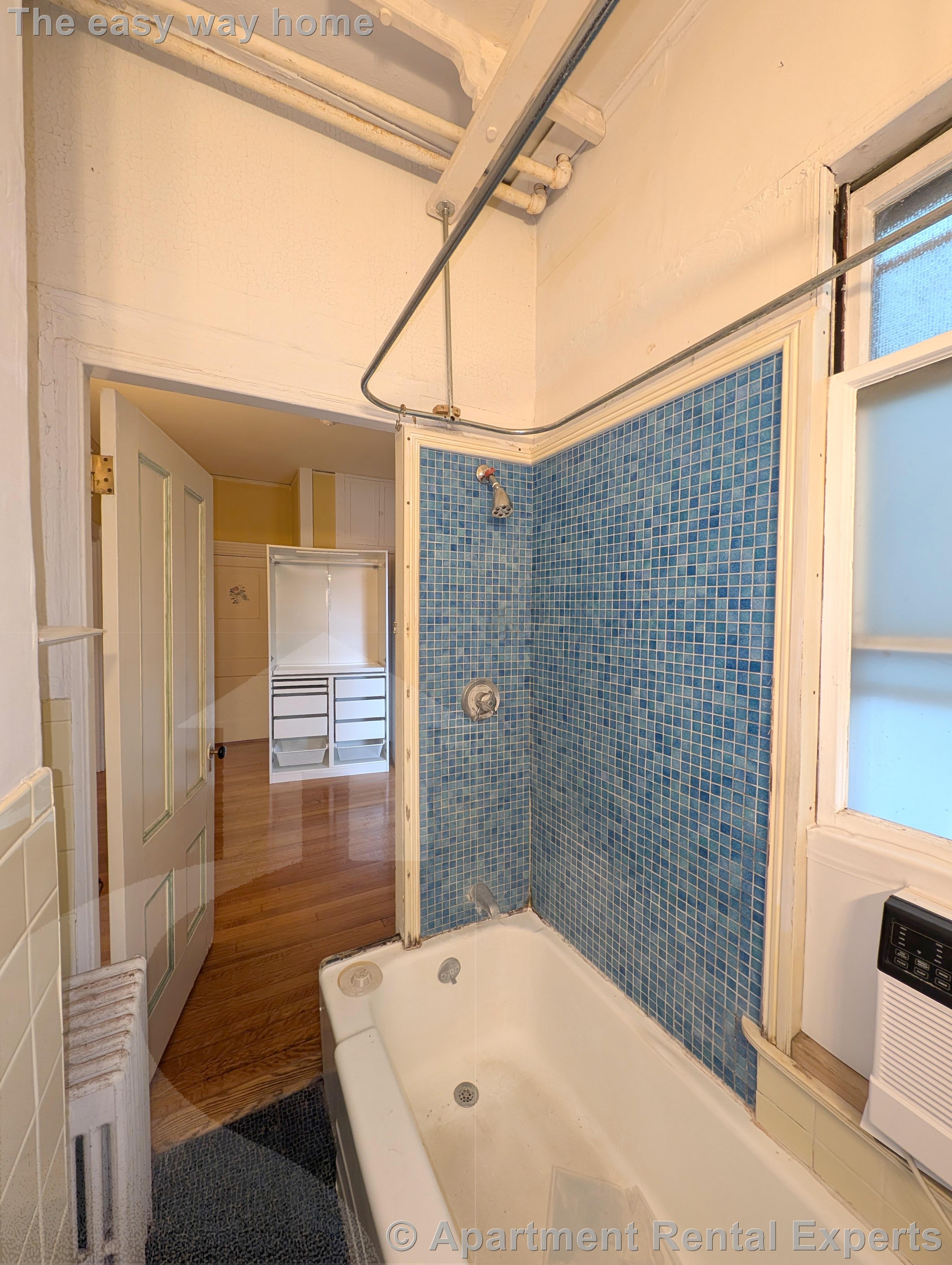 6 Hurlbut St, Porter Square