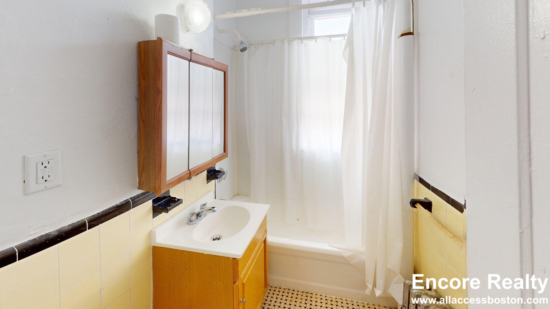 66 Chiswick Rd, Brighton