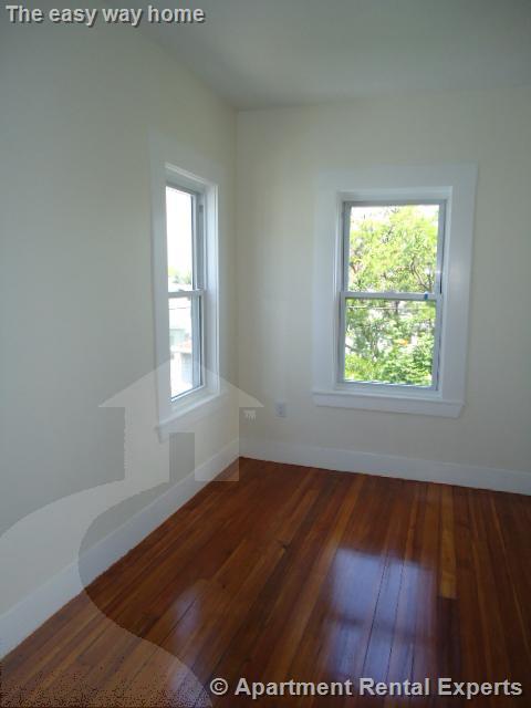 42 Derby St, Winter Hill