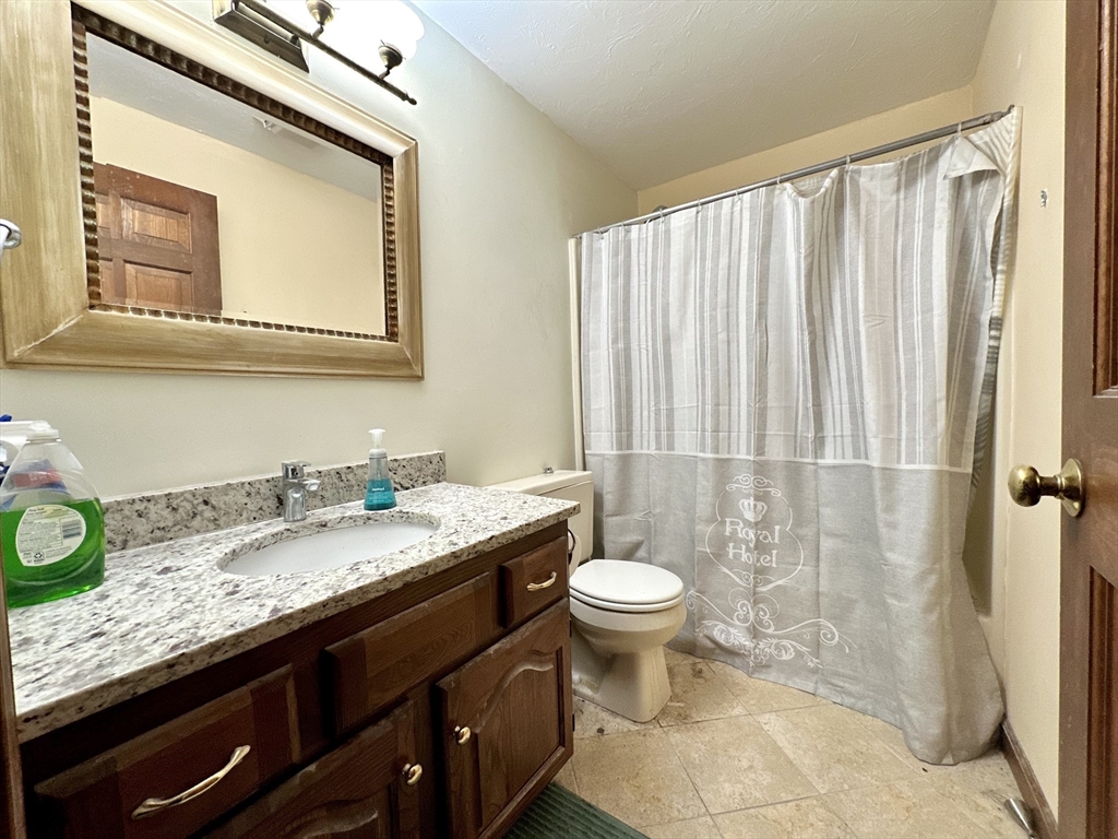 142 Quincy Shore Dr, North Quincy