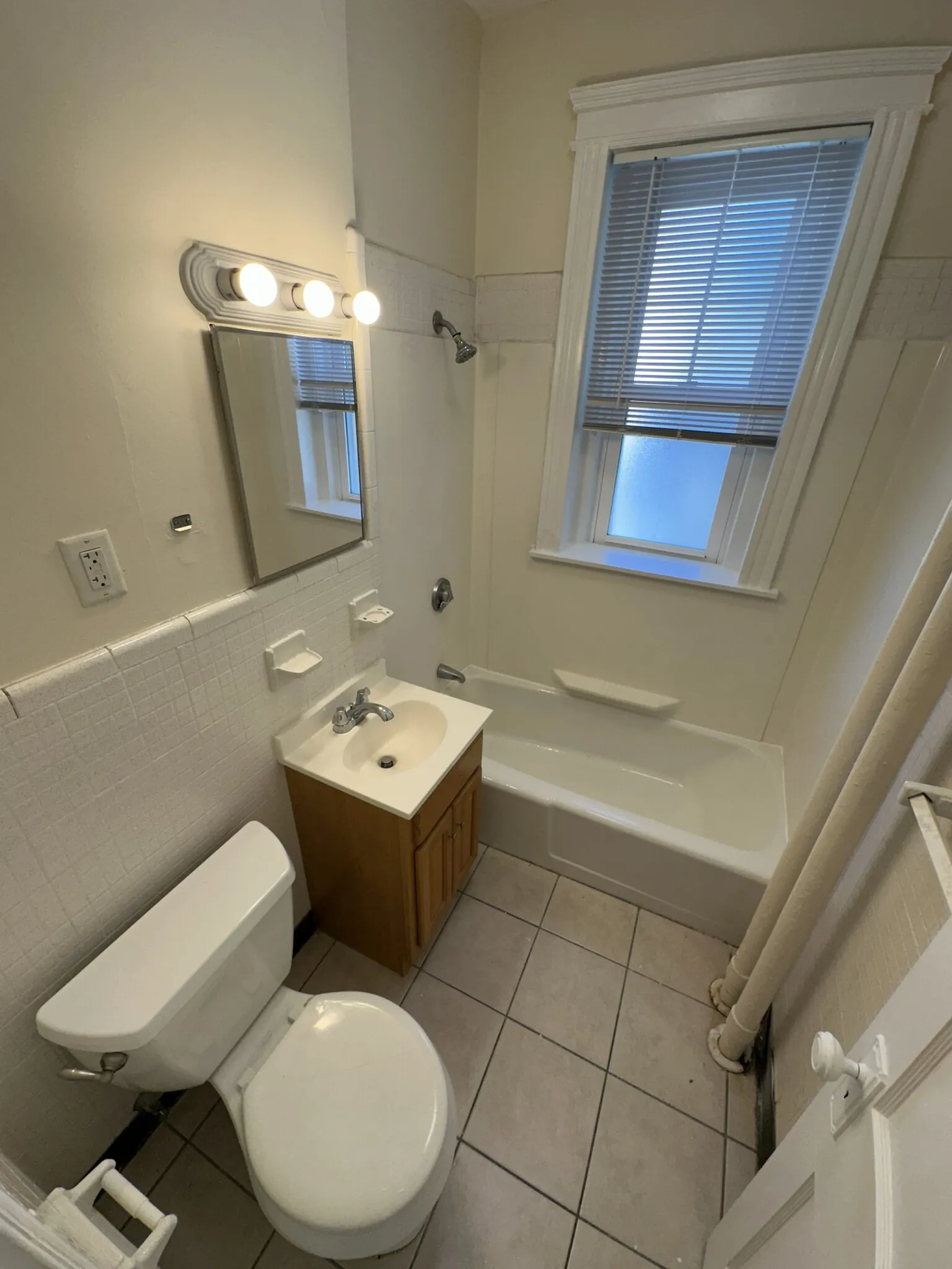 41 Wendell St, Baldwin