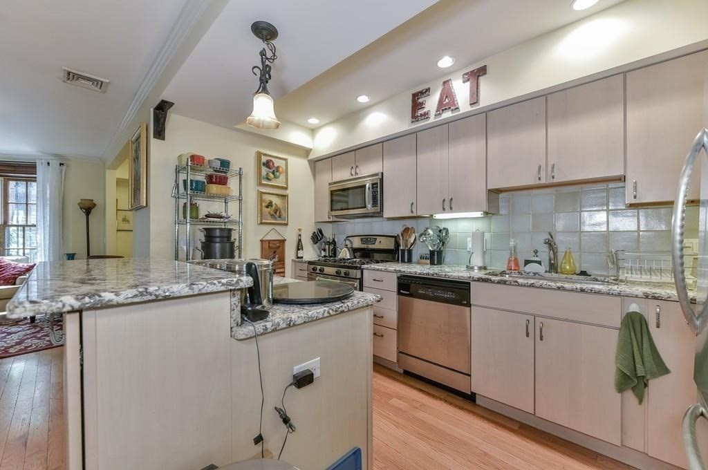 125 Pembroke St, South End