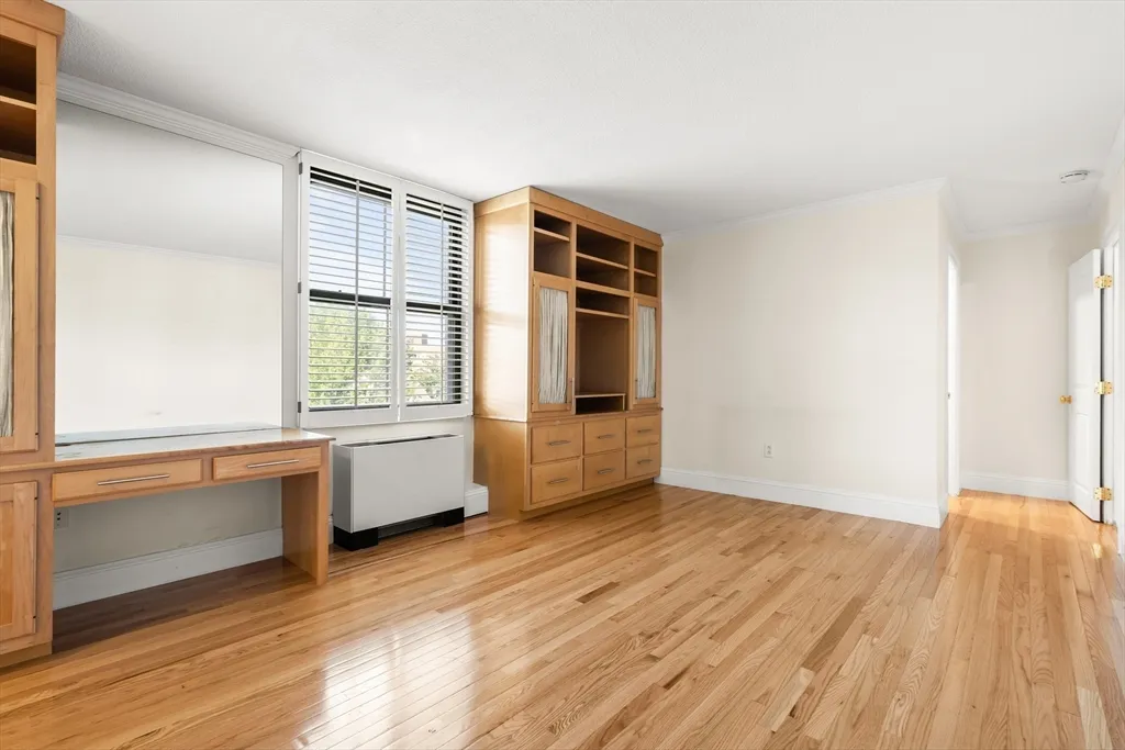 50 Longwood Ave, Coolidge Corner