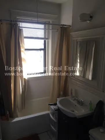 60 Charlesgate East, Fenway